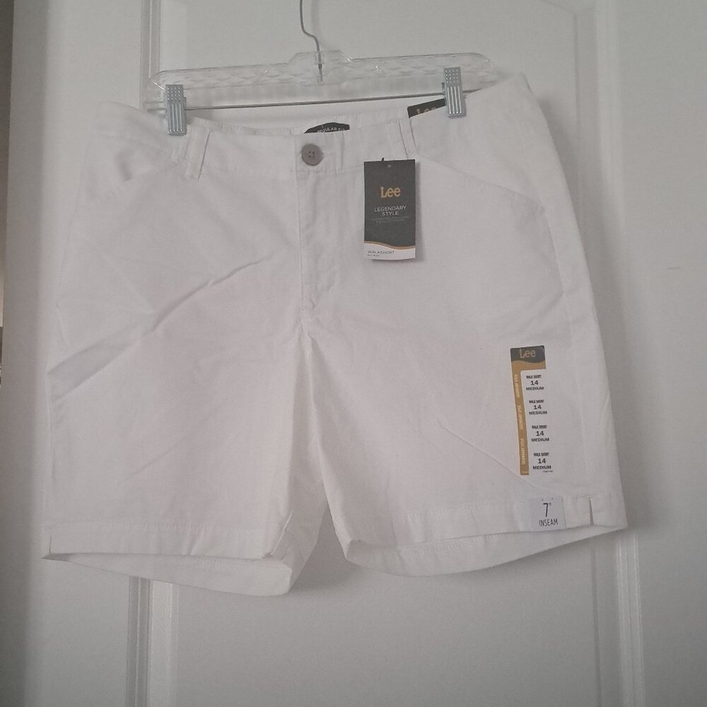 LEE Womens Legendary 7" white walks shorts Sz 14 medium NWT